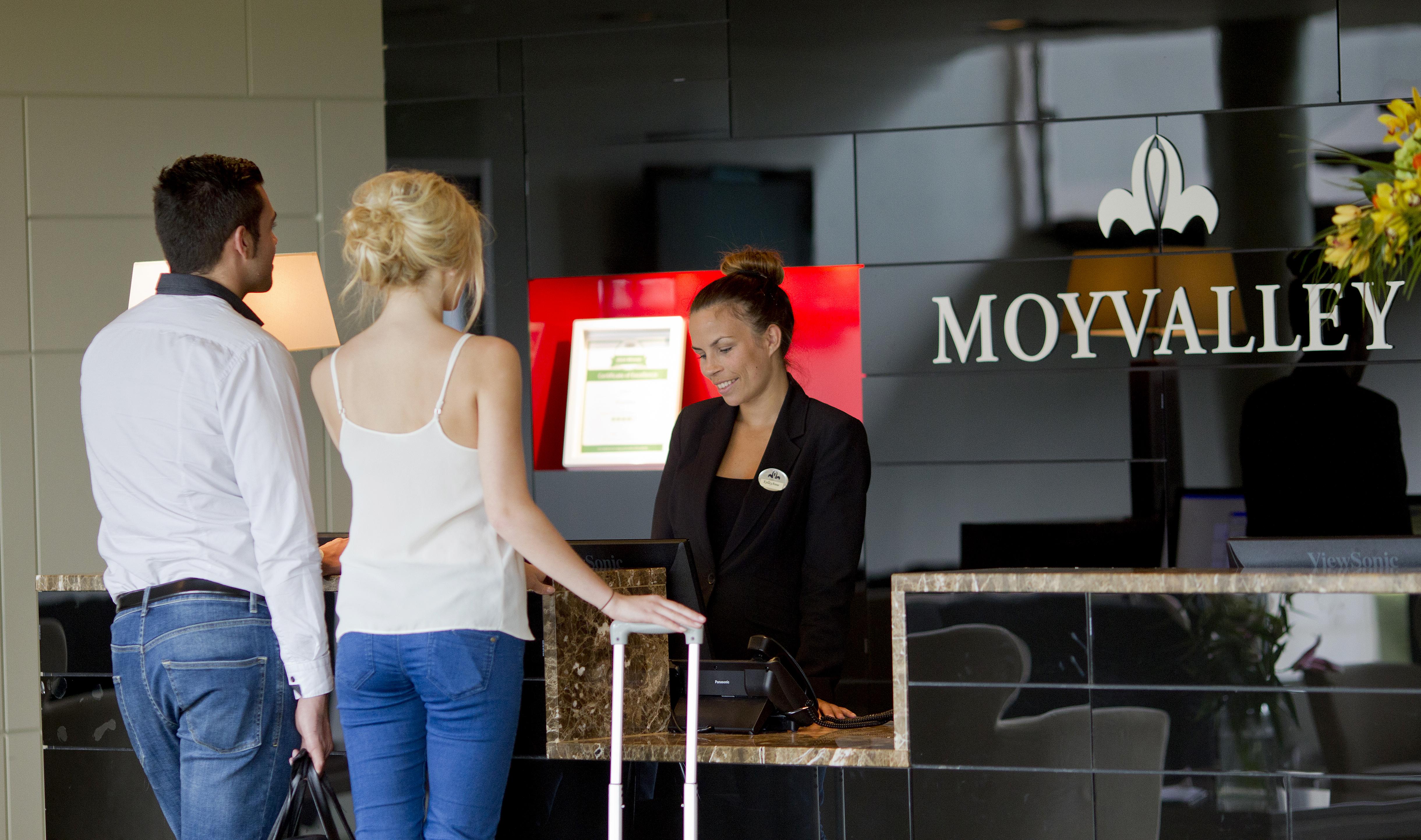 Moyvalley Hotel & Golf Resort Eksteriør bilde